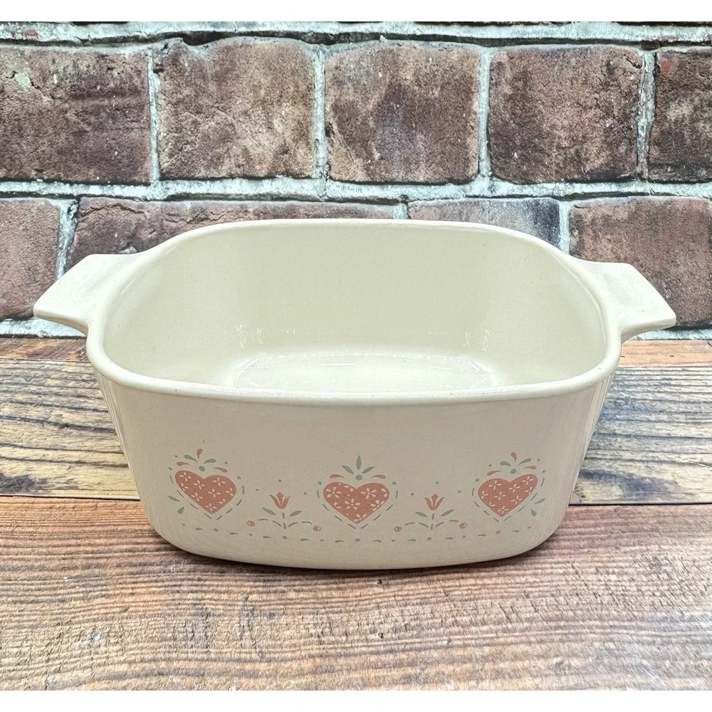 Corning Ware Forever Yours Casserole Baking Dish 1.5 L Hearts Cottagecore